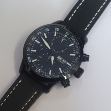 Chronographe Noir 42mm, Jour + Date